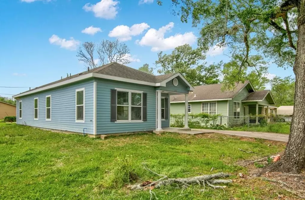 2245 Wilson St, Beaumont, TX 77703