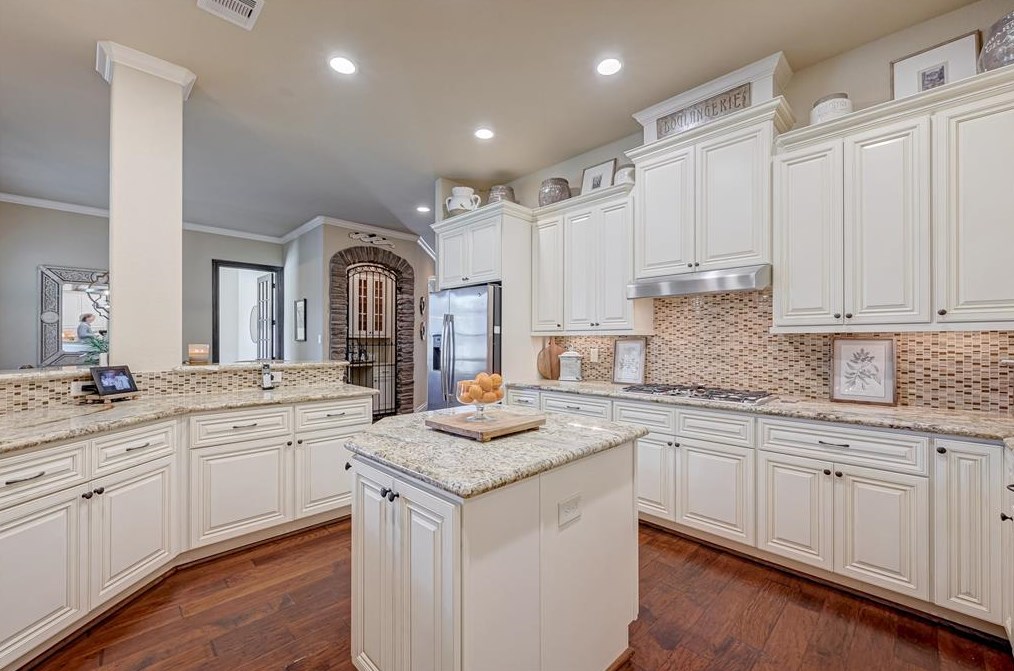 7423 Nantucket Point Ln, Spring TX  77389-2401 exterior