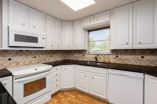 5615 John Martin Rd, Baytown, TX 77521 - Photo 16