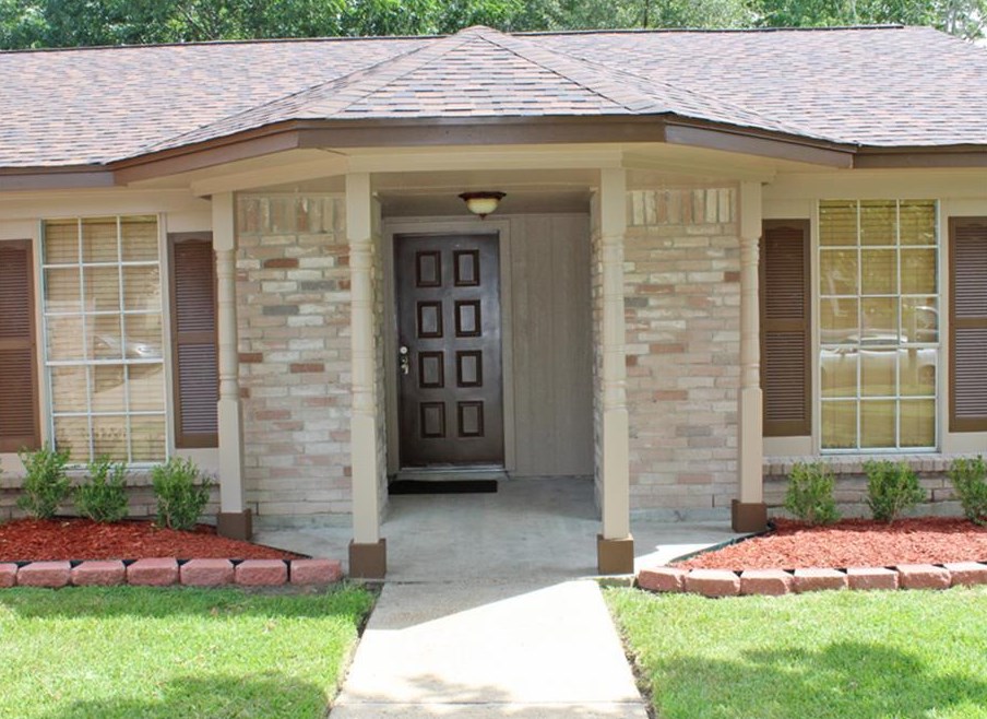 2609 Northern Dr, League City, TX 77573