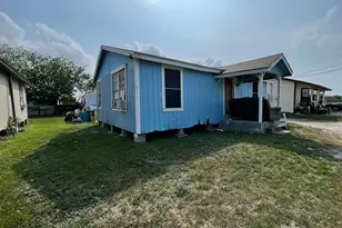 517 Rachal, Odem, TX 78370 - Photo 2