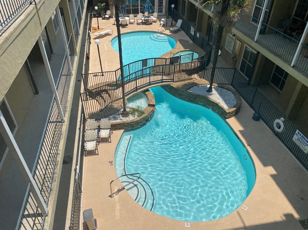 921 Marine Dr Apt 309, Galveston, TX 77550