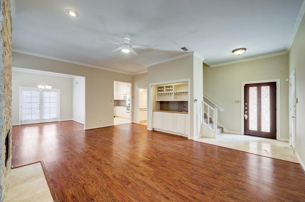 2005 Nantucket Dr #c, Houston, TX 77057