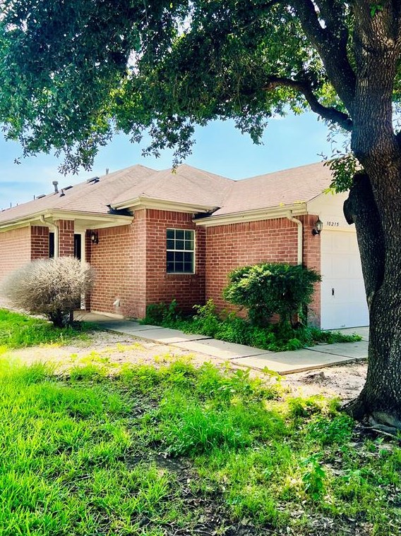 10215 Revelstoke Dr, Houston, TX 77086
