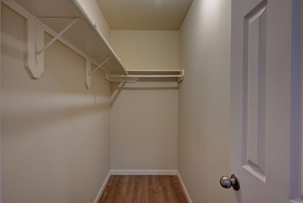 11708 Logan Rdg Dr, Houston TX  77072-5673 exterior