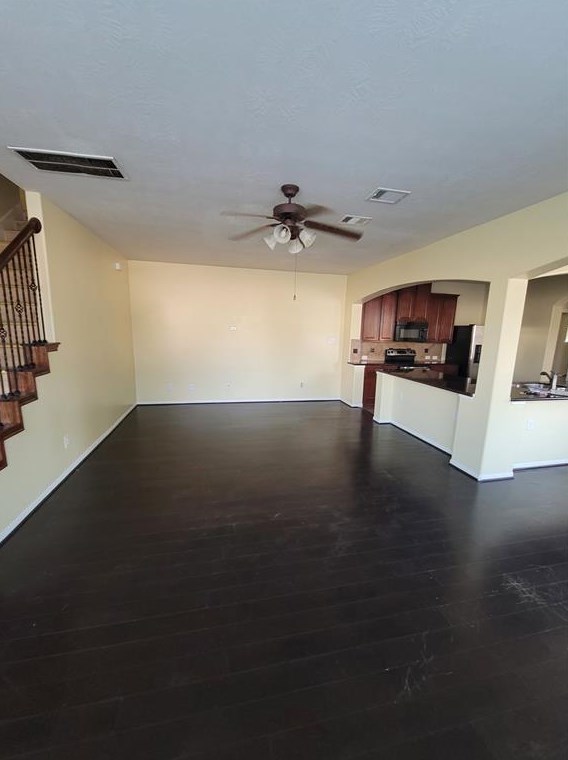 14202 Silver Hollow Ln, Houston, TX 77082-2157