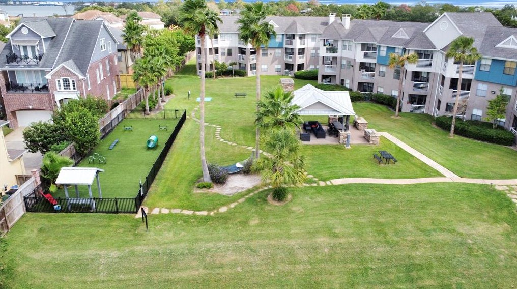 1201 Enterprise Ave #211, League City, TX 77573