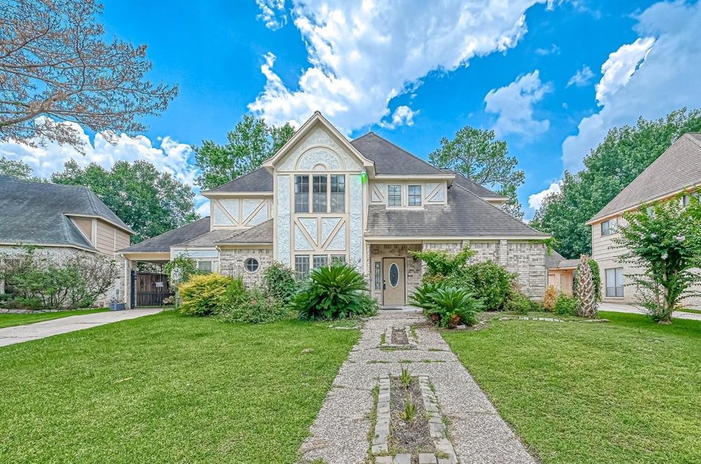 17307 Ponderosa Pines Dr, Houston TX  77090-2057 exterior