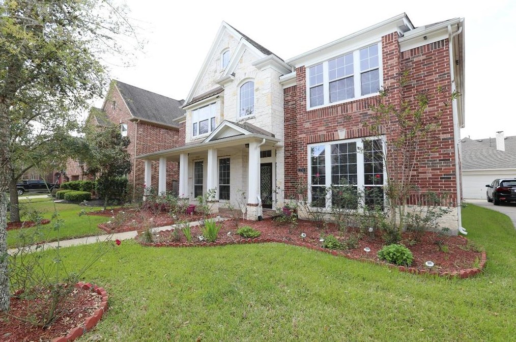2710 Greenblade Ct, Pearland, TX 77584