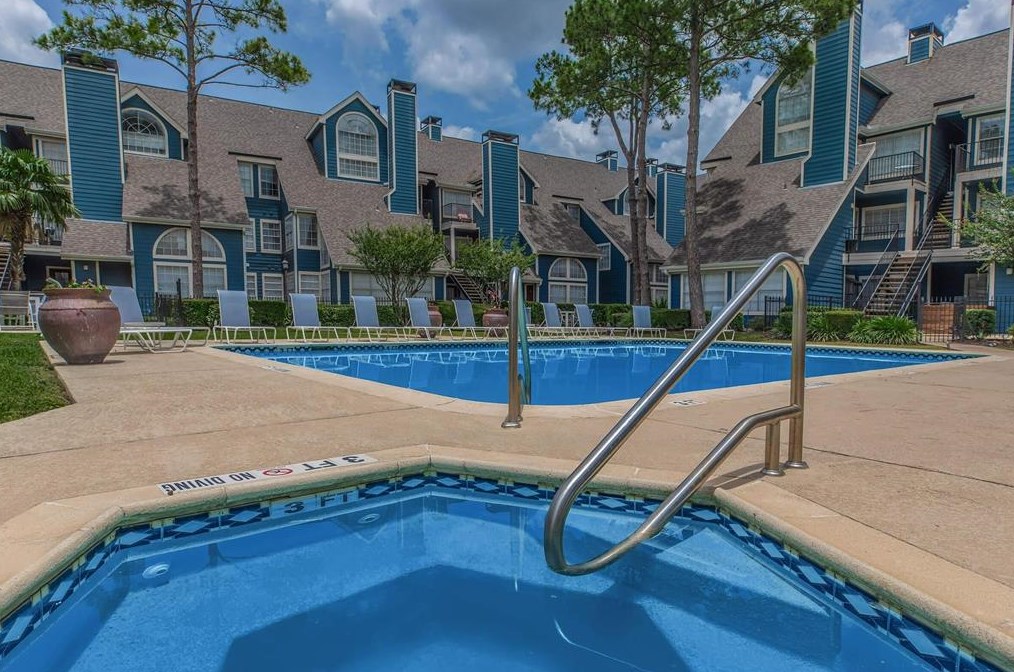 12906 Brant Rock Dr, Houston TX  77082-5442 exterior