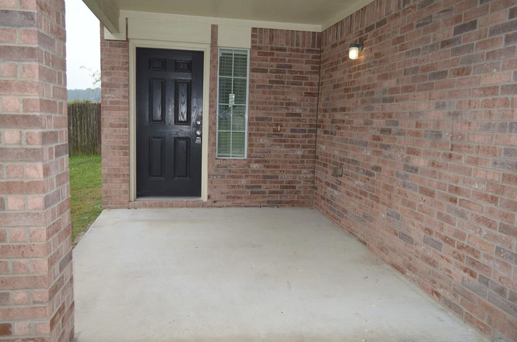 22335 Queenbury Hills Dr, Houston, TX 77073