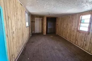 306 E Ida Ave, Electra, TX 76360 - Photo 8