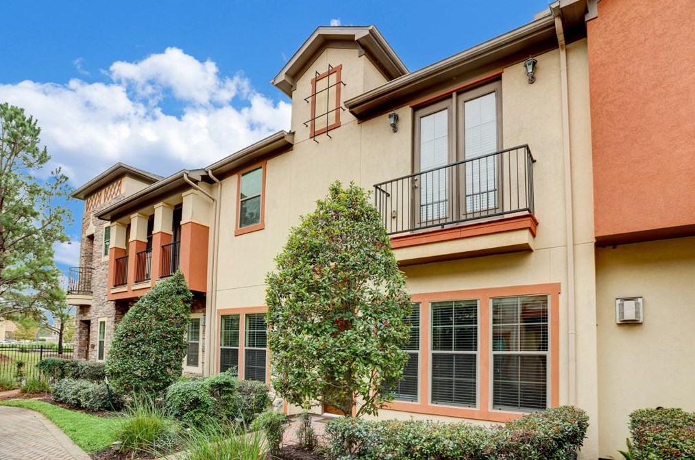 14544 San Pietro Dr, Houston, TX 77070