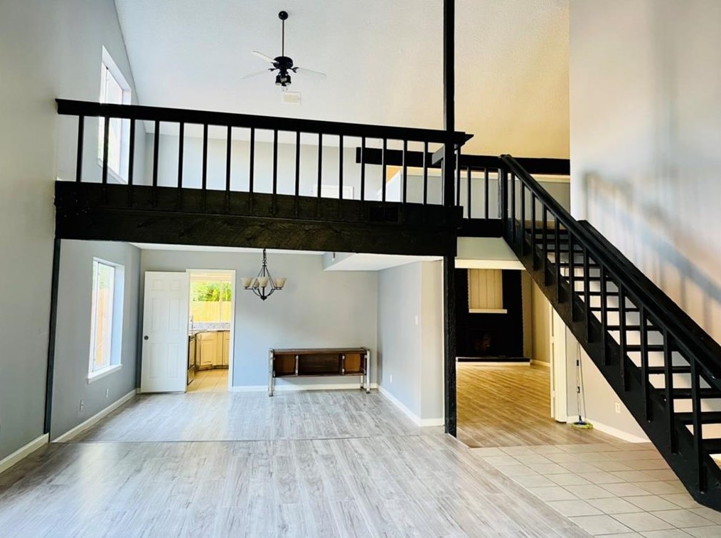 7627 Candlegreen Ln, Houston TX  77071-2704 exterior