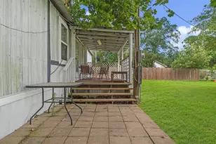 1305 N Blair Ave, Cleveland, TX 77327 - Photo 18