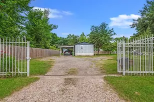 1305 N Blair Ave, Cleveland, TX 77327 - Photo 20