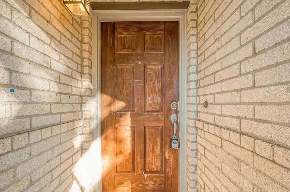 7814 Crestbrook Manor Ln, Cypress TX  77433-2732 exterior