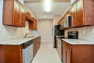 2255 Braeswood Park Dr, Houston, TX 77030 - Photo 6