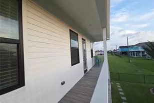 4207 Kent Dr, Galveston, TX 77554 - Photo 16