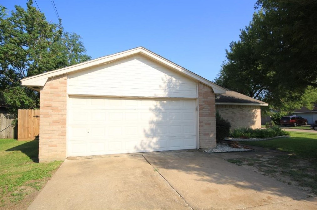 24002 Silversmith Ln, Katy, TX 77493