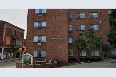 10 Goff Ave, Pawtucket, RI 02860 - Photo 6