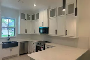 3515 Country Club Blvd, Montgomery, TX 77356 - Photo 2