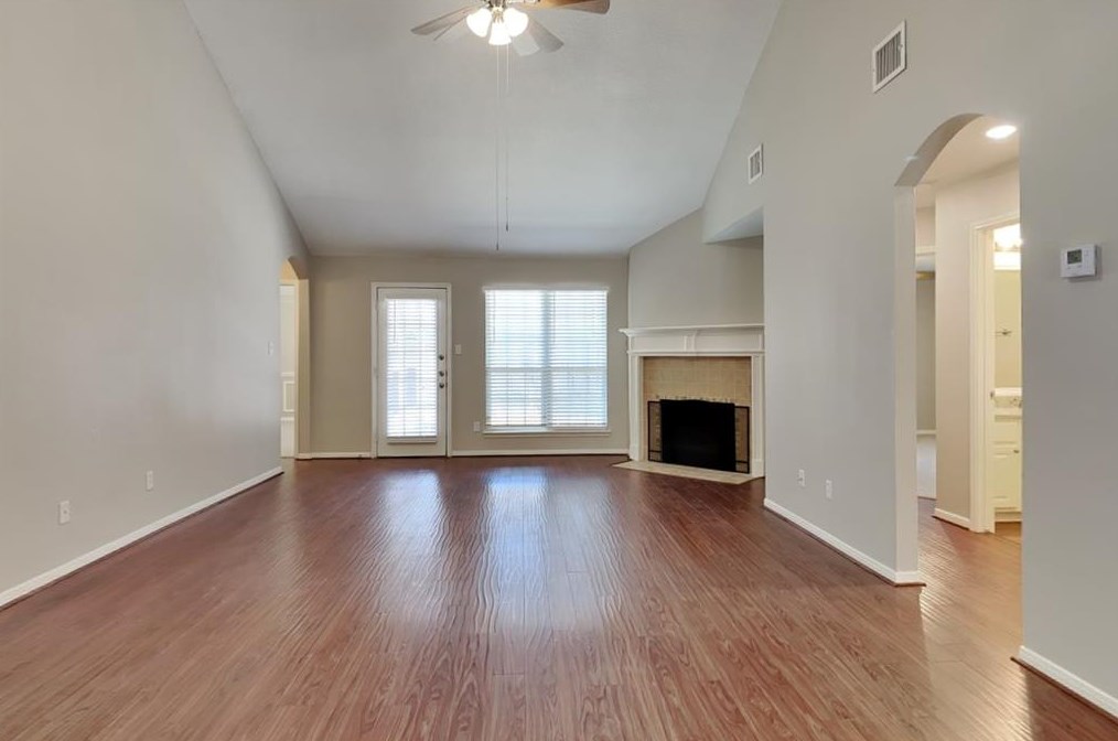 24911 Abbey Ct, Spring, TX 77389-3301
