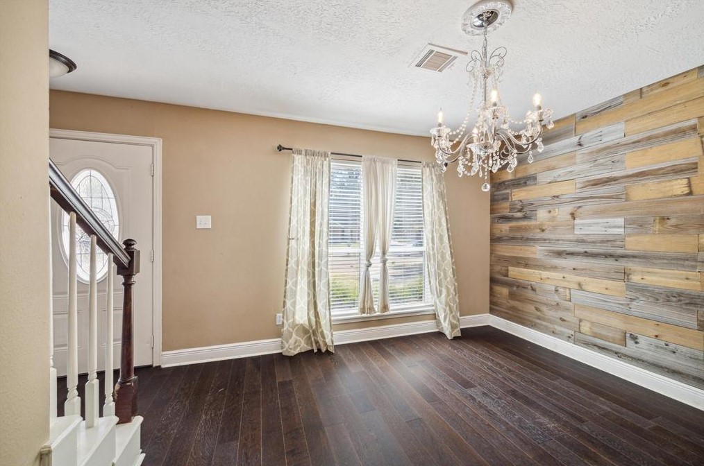 5711 Enchanted Timbers Dr, Humble, TX 77346