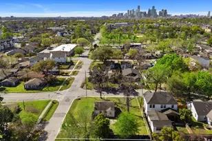 1017 Canadian St, Houston, TX 77009 - Photo 1
