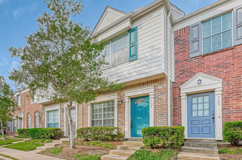 2930 Grants Lake Blvd Apt 304, Sugar Land, TX 77479