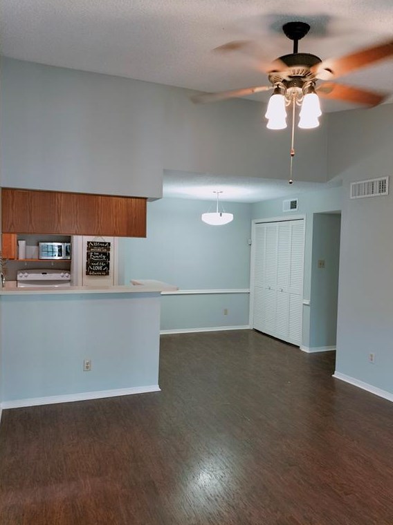 3600 Jeanetta St Apt 2706, Houston, TX 77063