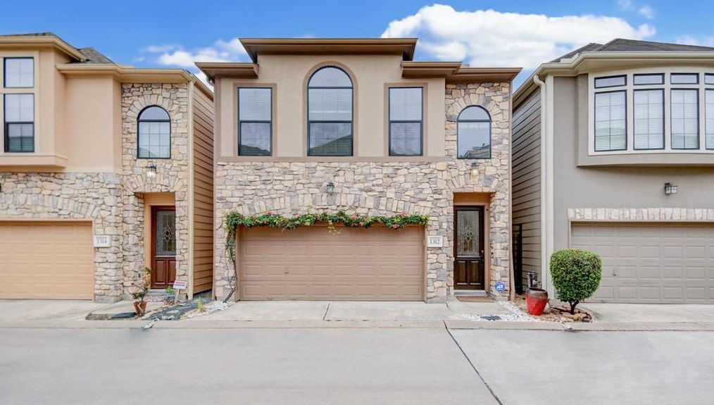 1312 Studer St, Houston, TX 77007