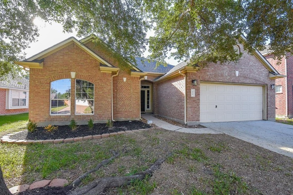 9135 Edgeloch Dr, Spring, TX 77379