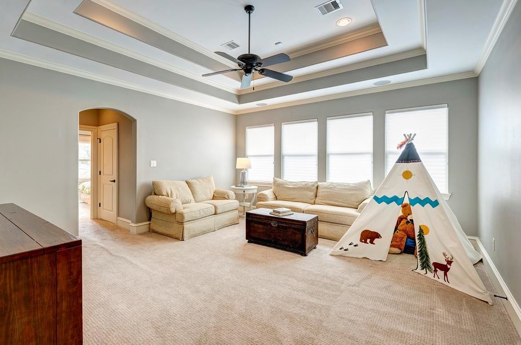 6219 Ella Lee Ln, Houston TX  77019-6310 exterior