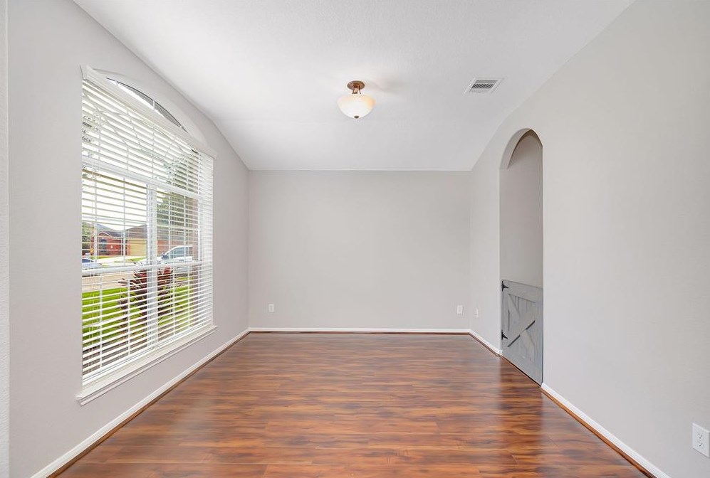 7307 Shade Ct, Pearland, TX 77584