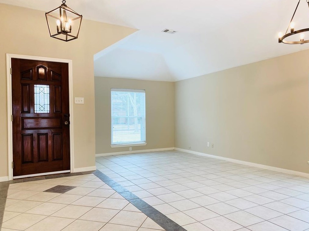 3727 Bartons Ln, Sugar Land, TX 77479