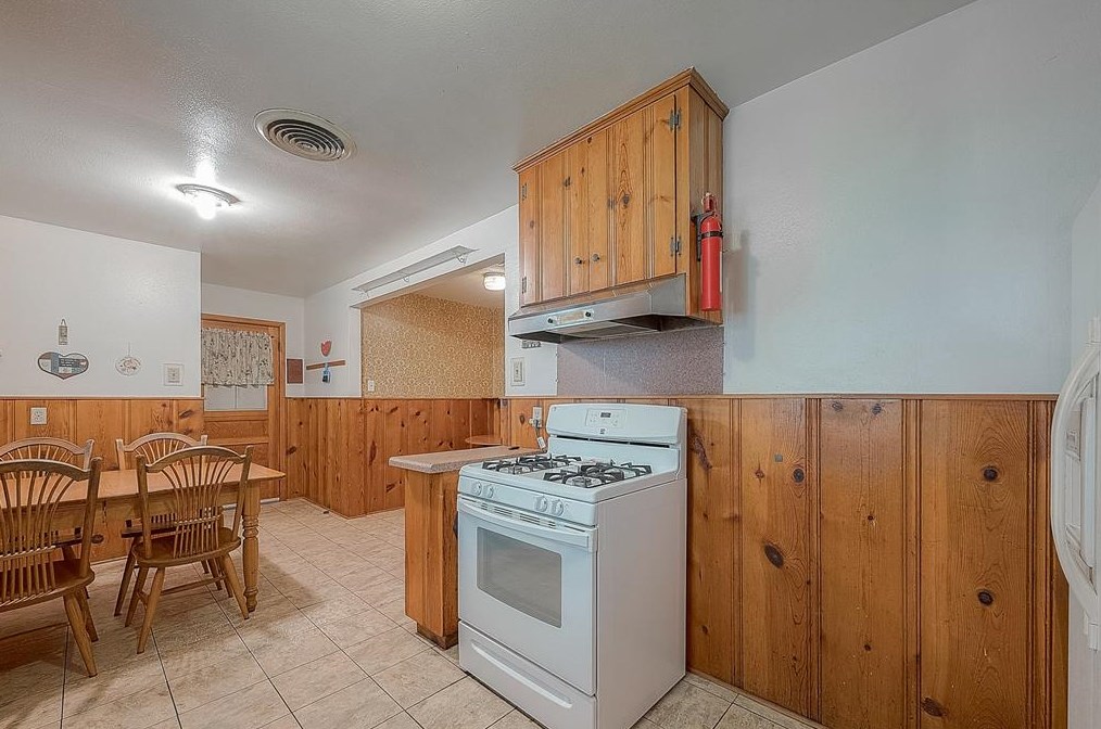 830 27 St, Houston TX  77008-2201 exterior