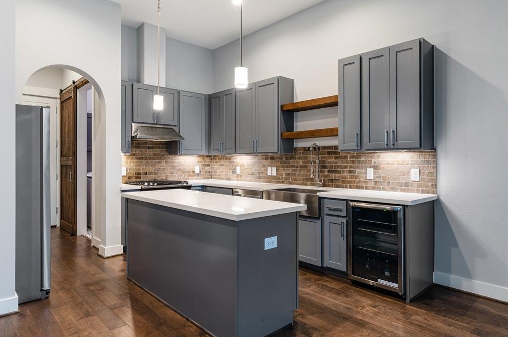 243 Royder St, Houston, TX 77009