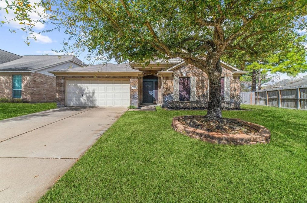 3643 Slocom Dr, Katy, TX 77449-4723