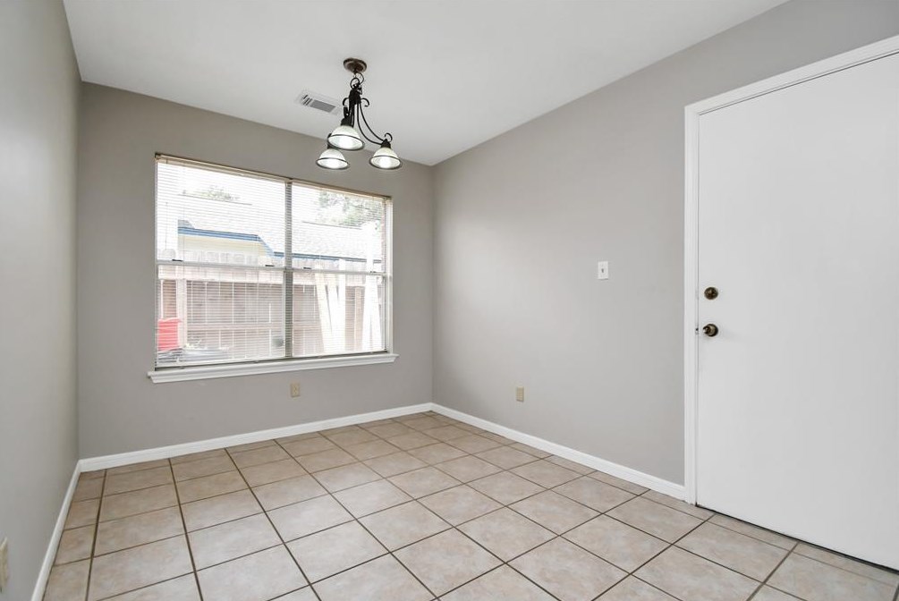 9107 Rippling Fld Dr, Houston TX  77064-4840 exterior