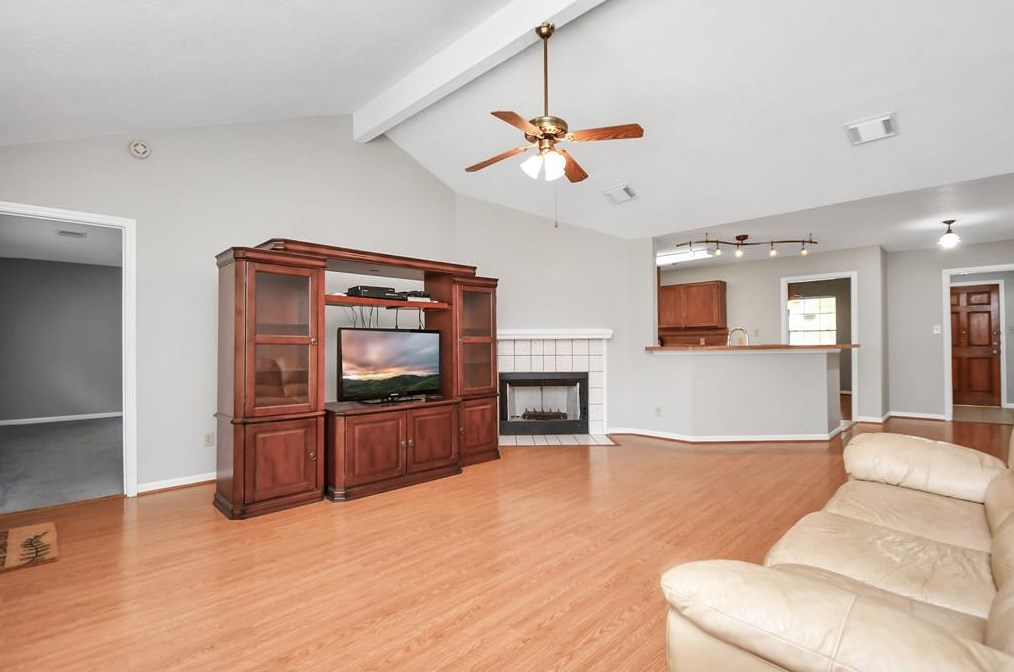 9107 Rippling Fld Dr, Houston TX  77064-4840 exterior