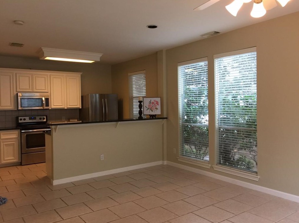 2923 Chenevert St, Houston, TX 77004