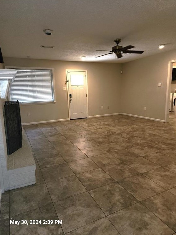 4802 Summer Ln, Baytown, TX 77521-2735
