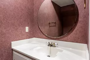 1915 E Lake Dr, Huntsville, TX 77340 - Photo 40