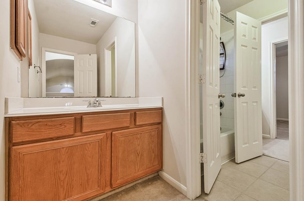 18410 Cascade Timbers Ln, Tomball TX  77377-5557 exterior