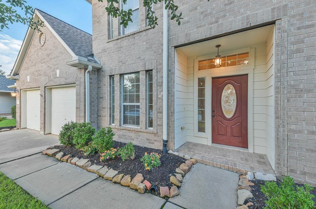 18410 Cascade Timbers Ln, Tomball TX  77377-5557 exterior