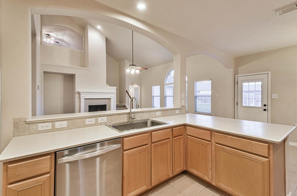 18410 Cascade Timbers Ln, Tomball TX  77377-5557 exterior