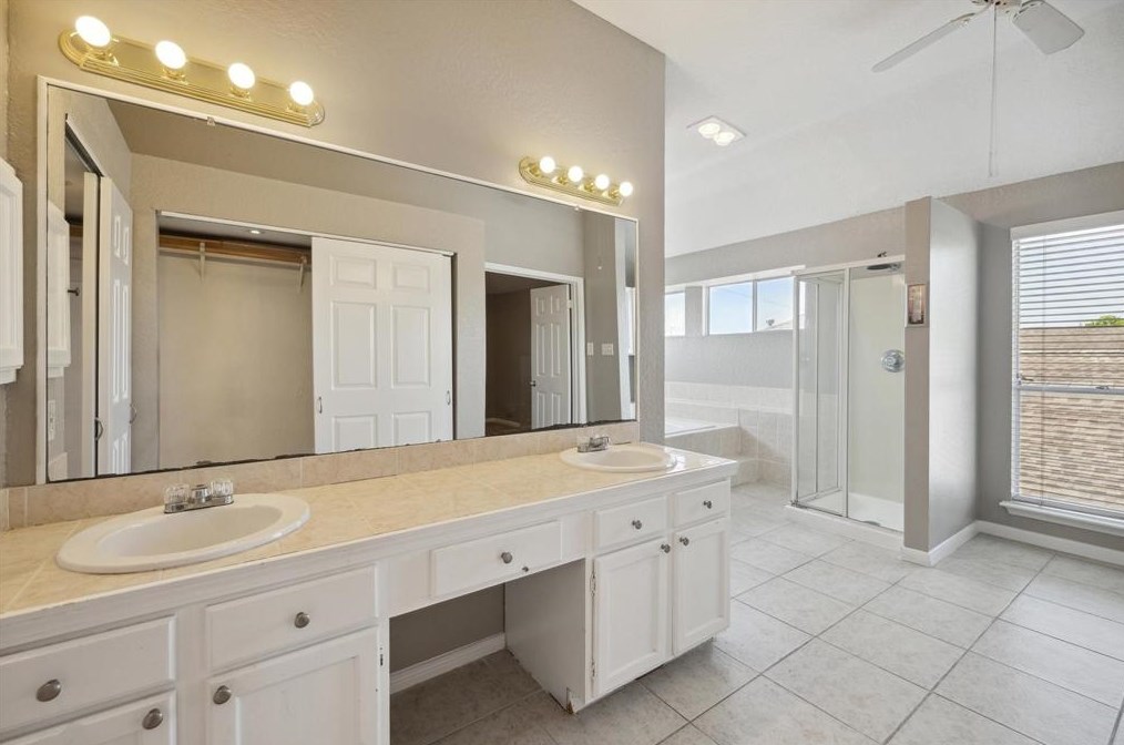 19315 Coppervine Ln, Houston TX  77084-4764 exterior
