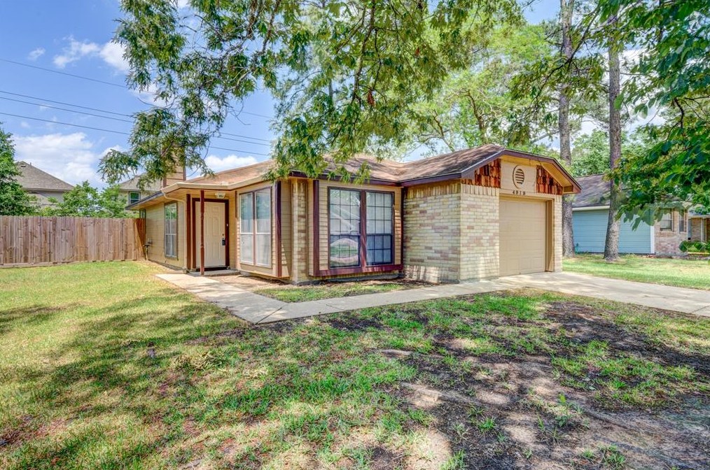 4919 Maurita Dr, Spring TX  77373-6985 exterior