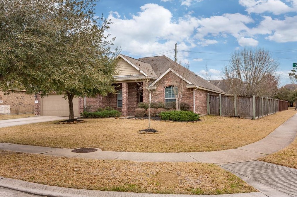 3602 Sunlight Hill Ln, Spring, TX 77386-2312